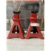 Image 1 : 2 PAIRS OF AXLE STANDS POWER FIST AND BIG RED