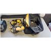 Image 2 : 3 DEWALT TOOLS AND RYOBI BENCH GRINDER