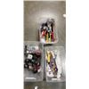 Image 1 : 2 TRAYS OF HAND TOOLS AND HOLE SAWS