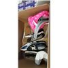 Image 1 : BOX OF KEDS SHOWS AND BACKPACK