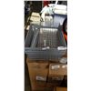 Image 1 : WIRE BASKET SHELVING UNIT