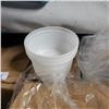 Image 2 : 1000 PLASTIC CONTAINERS WITH LIDS