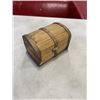 Image 1 : LOT OF AMERICAN PENNIES IN TREASURE BOX