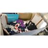 Image 2 : LOT OF VARIOUS AS NEW CLOTHING