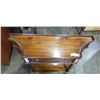 Image 2 : ANTIQUE DREXEL HERITAGE HALL TABLE WITH DRAWER
