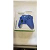 Image 2 : XBOX WIRELESS CONTROLLER SHOCK BLUE - TESTED WORKING
