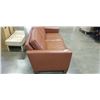 Image 2 : BARRYMORE BROWN LEATHER LOVE SEAT
