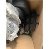 Image 2 : 3 ONLINE RETURN ERGONOMIC KNEELING CHAIRS