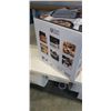 Image 2 : ULTIMA COSA 5.2QT DIGITAL AIR FRYER - TESTED WORKING, RETAIL $229