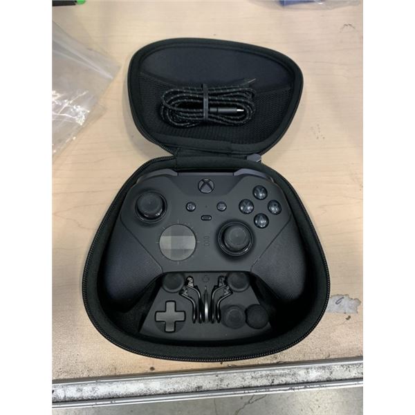 XBOX ELITE SERIES 2  WIRELESS CONTROLLER TESTED AND WORKING - RETAIL $229