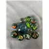 Image 2 : Lot Of 37 Vintage Mixed Cobb & King Cobb Marbles Plus 2 Grandfather Marbles