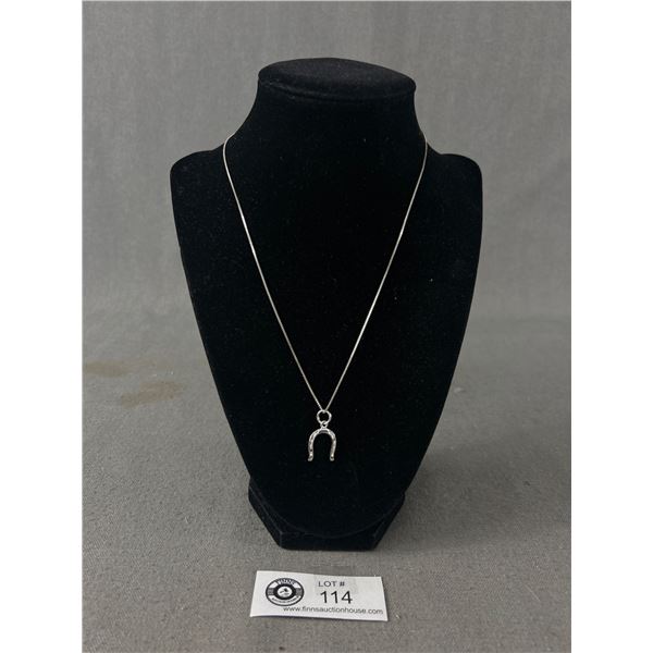Very Good Quality Italian Sterling Necklacce & Horseshow Pendant