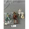 Image 1 : Smallville Season 9 Charlie Grant Figurines - Vinyl Toy Props