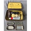 Image 2 : Lot Of Vintage Razors Including Kit