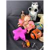 Image 2 : Nice Lot of Miscellaneous Toys. Stuffed Toys, Dolls Etc