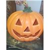 Image 4 : Lot of 2 Pumpkin Decor - one lights up, other one side is face other is of bats