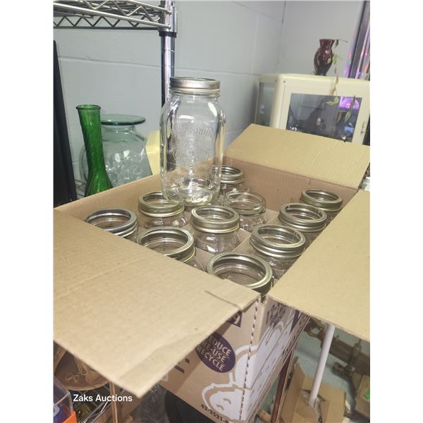 Lot of 12 Bernardin Gem Mason Canning Jars 909ml with Lids