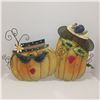 Image 5 : Pumpkin Ladies Sign & Solar Owl Light