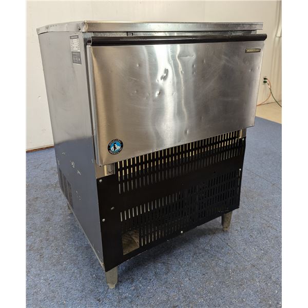 Hoshizaki AM-150BAF Self-Contained Cube Ice Maker |3462