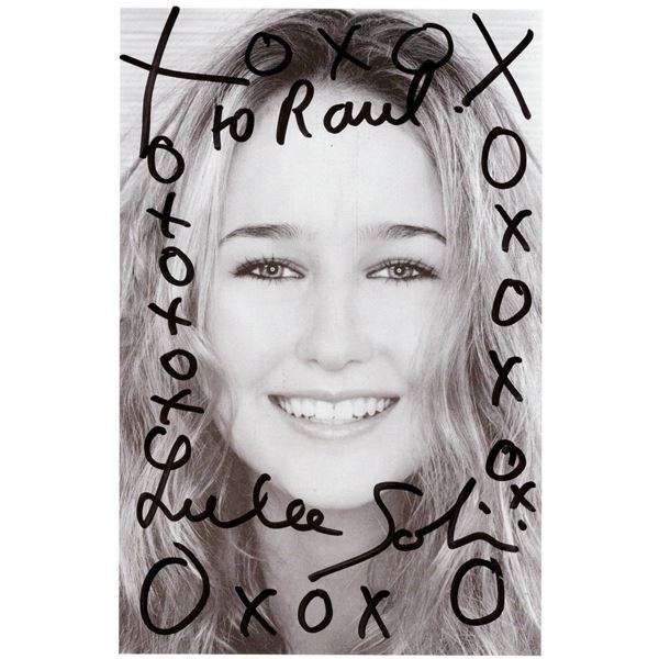 Leelee Sobieski signed photo