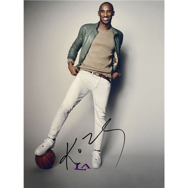 LA Lakers Kobe Bryant signed photo