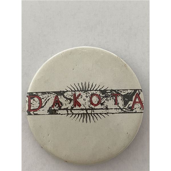 Dakota vintage pin