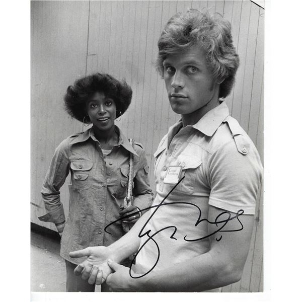 Leigh McCloskey Signed Photo
