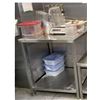 Image 1 : Table de travail en acier inoxydable, 30"
