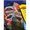 Image 1 : 10 sac nescafe