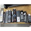 Image 1 : Samsung DVD Player w/Asst. Remotes