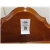 Image 2 : Maple 4 Drawer Dresser