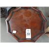 Image 2 : Cherry Pedestal Octangular End Table