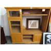 Image 1 : Oak Entertainment Center