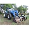 Image 2 : 2004 New Holland TS135A(135HP) w/ 56LB Grapple Loader, 3-Point Hitch, 4 Hydraulic Remotes, GPS 6568+