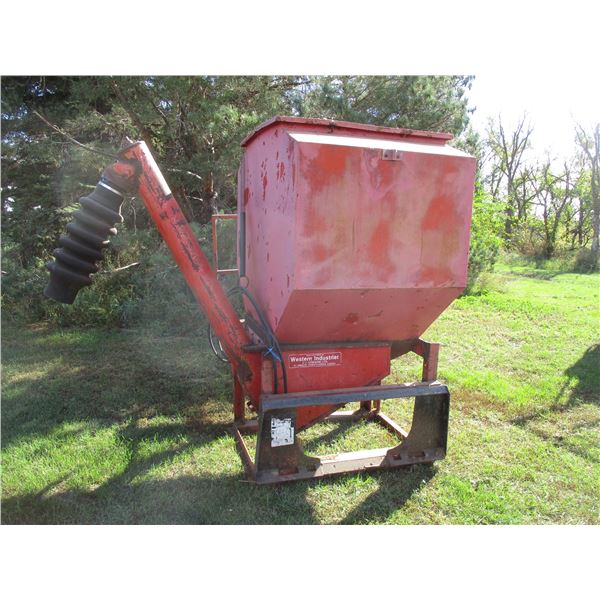 Western Industries Skid Steer Mount Grain Hopper Feeder (Approx.100 bushels) 38x57x52" Hopper