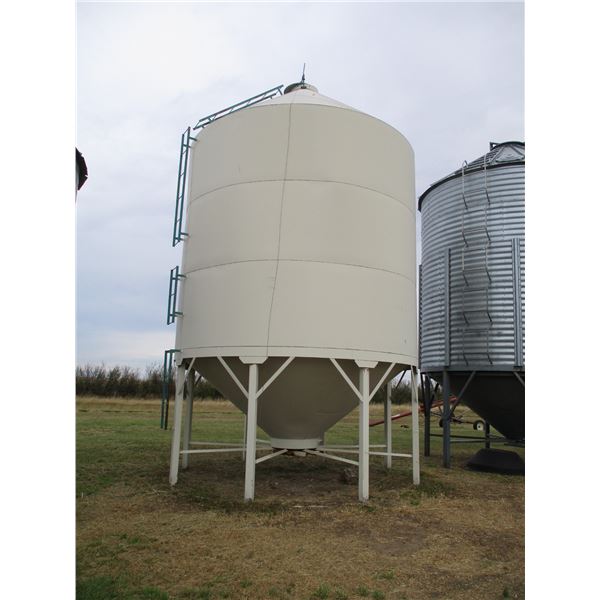 Prairie Steel Fertilizer Bin 2100 Bushel