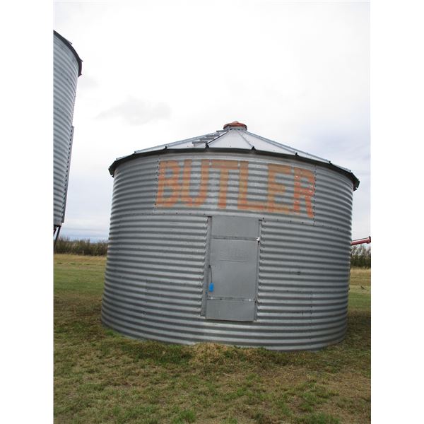 Butler 2400 Bushel Flat Bottom Grain Bin