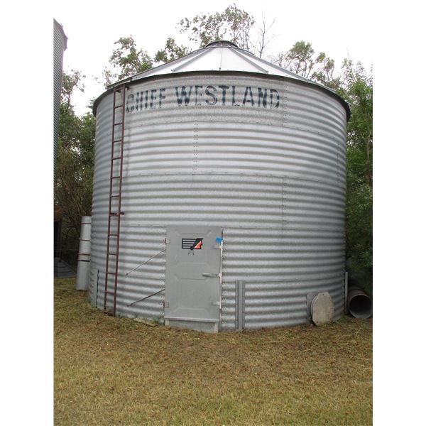 Chief Westland 3500 Bushel Flat Bottom Grain Bin w/Aeration Tubes