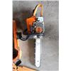 Image 3 : Stihl Chainsaw With Case - 16" Bar