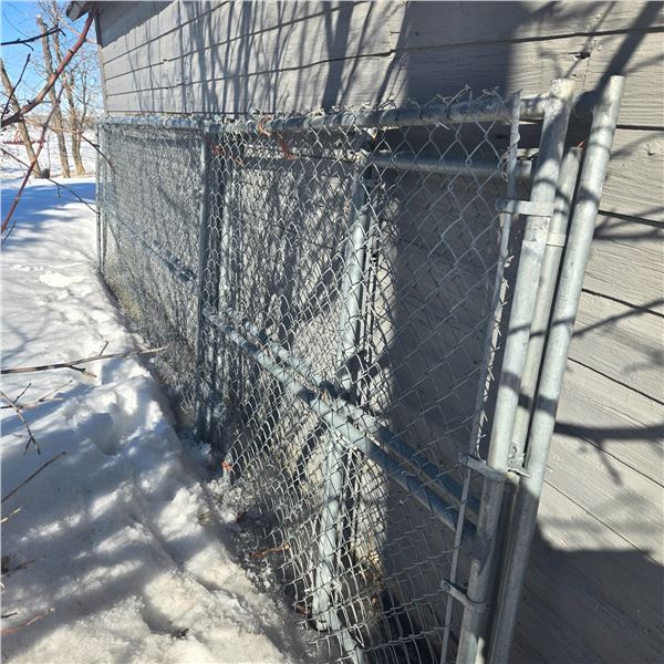 Dog Kennel   6 Ft X 12 Ft