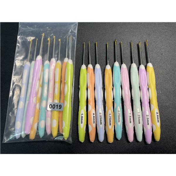 Lot of 2 Packs of Ergonomic Crochet/Craft Hooks (Gripped Handle) - Brand New