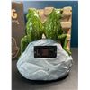 Image 3 : Lot of 1 Frog Solar Statue - Perfect for Lawns, Gardens, Pathways - 8 inch - Brand New