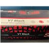 Image 3 : Lot of 1 V7 Black Dynamic Vocal Microphone - Brand New