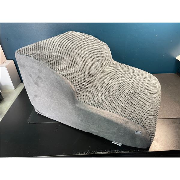 Lot of 1 2-Tier Foam Dog Stairs/Pet Stair Ramp for Small Dogs - Fabric Cover - Grey - New