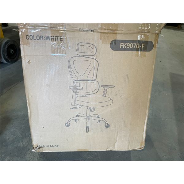 Lot of 1 Ergonomic Office Chair/Computer Desk Chair - Open Box /All Pieces Included - Assembly Req'd