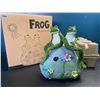 Image 1 : Lot of 1 Frog Solar Statue - Perfect for Lawns, Gardens, Pathways - 8 inch - Brand New