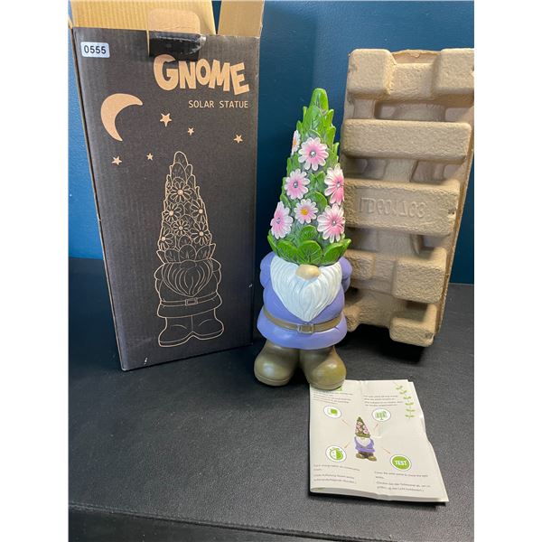 Lot of 1 Solar Gnome Statue - 11 inch - Brand New