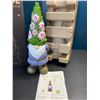 Image 2 : Lot of 1 Solar Gnome Statue - 11 inch - Brand New