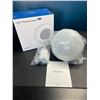 Image 1 : Lot of 1 Lastar Light Therapy Lamp - Brand New