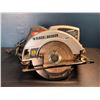 Image 1 : Lot of 1 Black and Deck Circular Saw with Laser Assist - Used